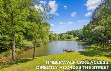 Julia Krusac | The Mountain Team Real Estate Team | RE/MAX Town & Country