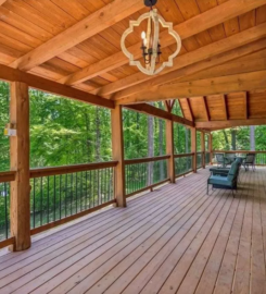 Amy Klassen | The Mountain Team | RE/MAX Town & Country