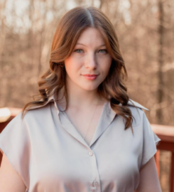 Sylvia Krusac | The Mountain Team | RE/MAX Town & Country